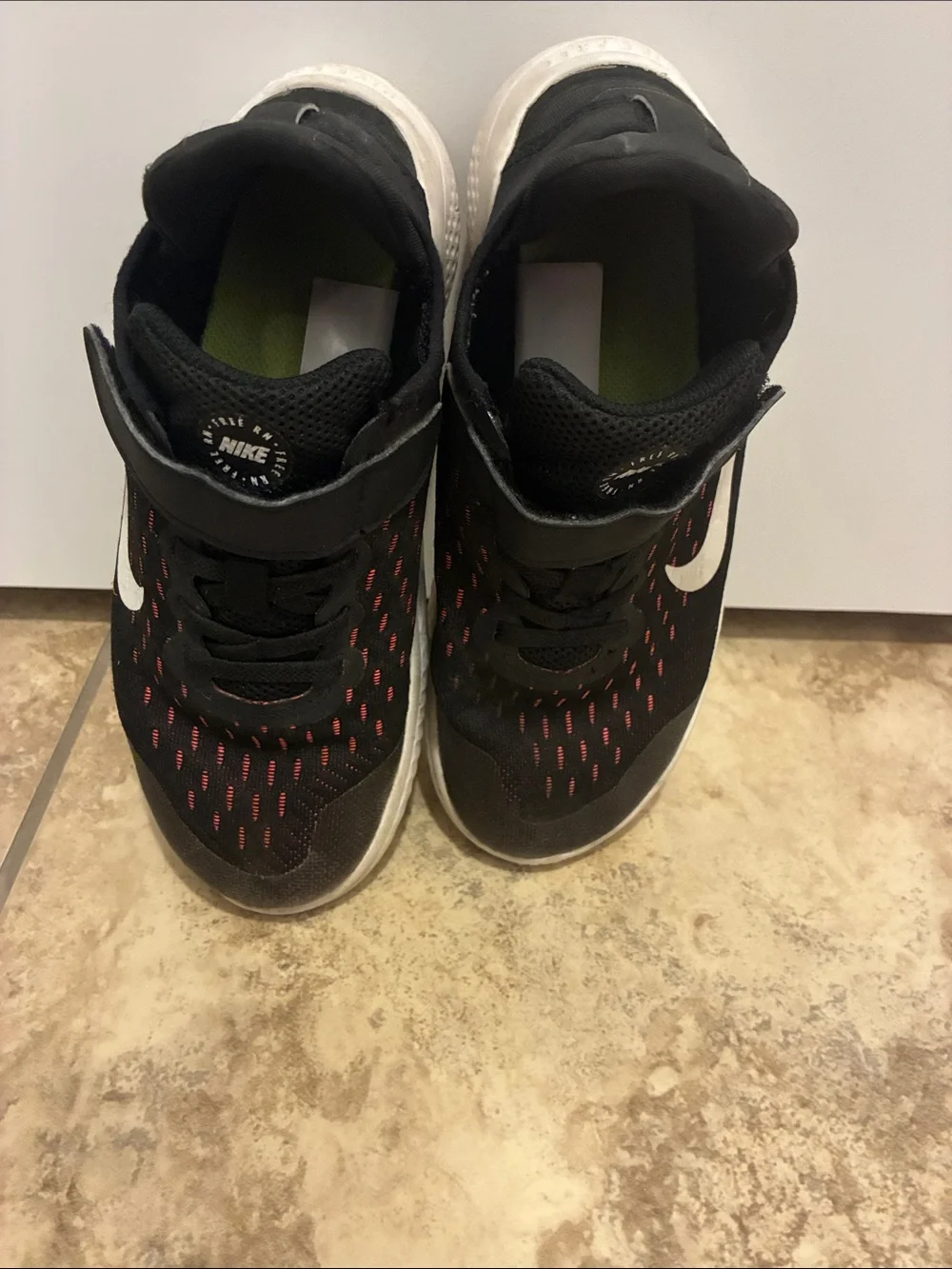 Nike Black Athletic Sneakers with White Swoosh and Red Stitching 2Y - Picture 2 of 9